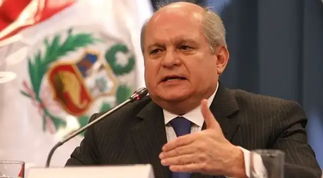 Once abogados renuncian al Consejo Consultivo de la Comisión de Constitución.