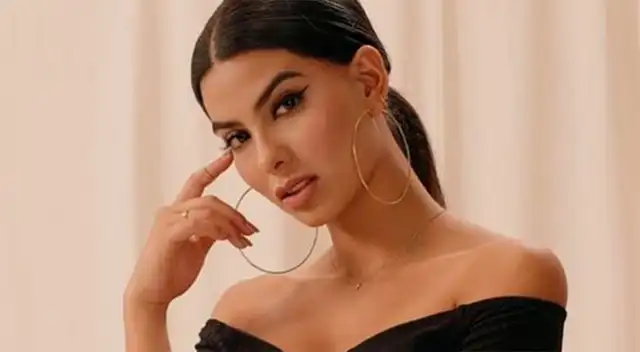 Jazmín Pinedo juega pesada broma a Ivana Yturbe.