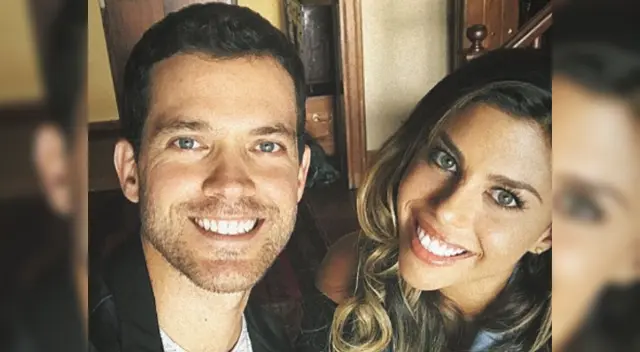 El actor Juan Carlos Rey de Castro debutó en Te volveré a encontrar, y no dudó en halagar el trabajo de su co-estrella Alondra García Miró. El actor Juan Carlos Rey de Castro debutó en Te volveré a encontrar, y no dudó en halagar el trabajo de su co-estrella Alondra García Miró.