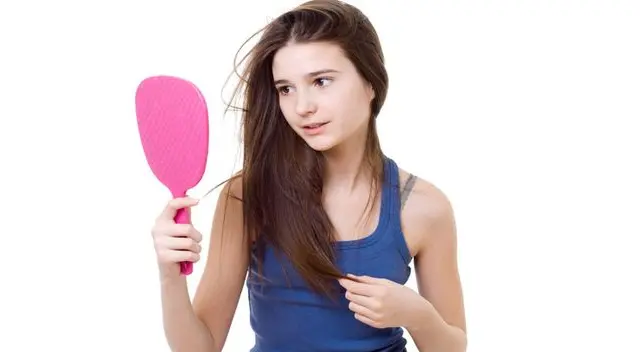 La pubertad en las niñas es un gran cambio físico y emocional. La pubertad en las niñas es un gran cambio físico y emocional.