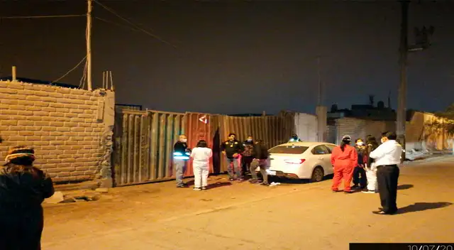 La PNP en el lugar de la intervención La PNP en el lugar de la intervención