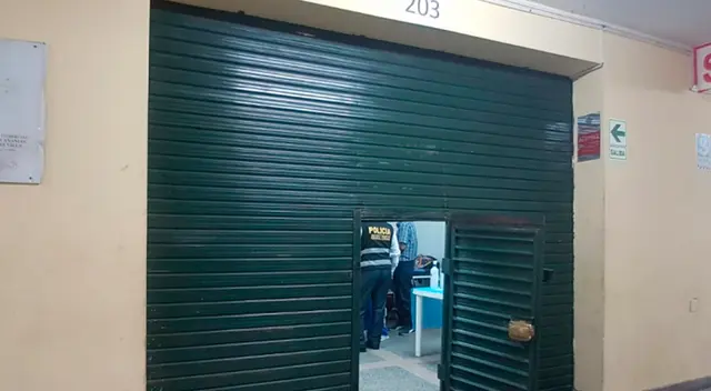 Realizaban pruebas COVID clandestinas en local de Gamarra. Realizaban pruebas COVID clandestinas en local de Gamarra.