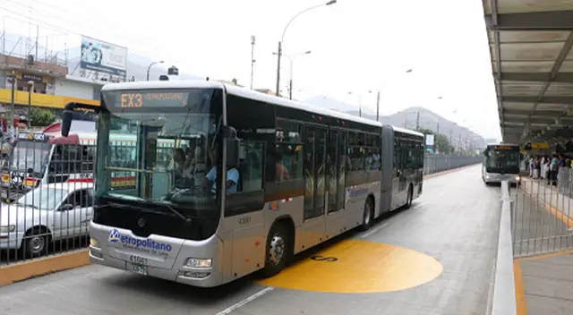 Ministra de Economía confirmó que no se va suspender el servicio de Metropolitano