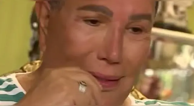 El cantante Jimmy Santi conversó con América Hoy, y aseguró que sintió dolores tras haber ido a hacer sus compras a establecimiento de Jesús María. El cantante Jimmy Santi conversó con América Hoy, y aseguró que sintió dolores tras haber ido a hacer sus compras a establecimiento de Jesús María.