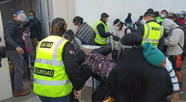 Inicio de vuelos nacionales.Inicio de vuelos nacionales. Inicio de vuelos nacionales.Inicio de vuelos nacionales.