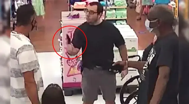 La policía de Florida se encuentra buscando al sujeto.