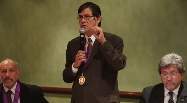 Maguiña espera que Mazzetti pueda solucionar los problemas que su antecesor en el cargo no pudo. Maguiña espera que Mazzetti pueda solucionar los problemas que su antecesor en el cargo no pudo.