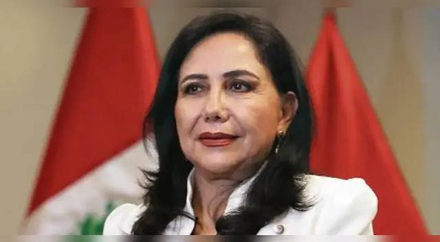 A Ruggiero se le cuestiona su poca experiencia laboral.