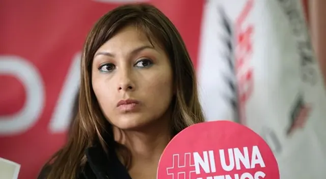 Contreras también cuestionó unas declaraciones de la ministra Montenegro.