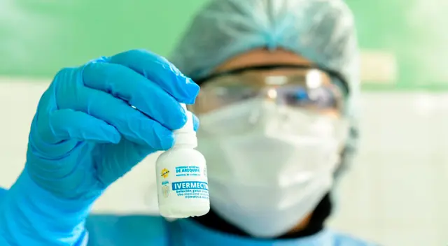 Nosocomio tiene como objetivo producir 2.500 dosis mensuales, para cumplir con la necesidad de la población que diariamente llegan al hospital para ser atendidos por COVID-19. Nosocomio tiene como objetivo producir 2.500 dosis mensuales, para cumplir con la necesidad de la población que diariamente llegan al hospital para ser atendidos por COVID-19.