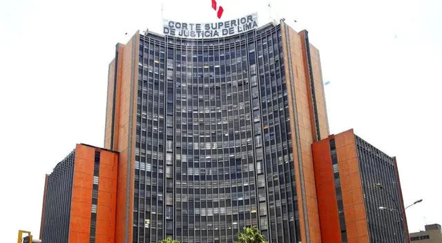 El público podrá ingresar a la sede del Poder Judicial con una orden del juez El público podrá ingresar a la sede del Poder Judicial con una orden del juez