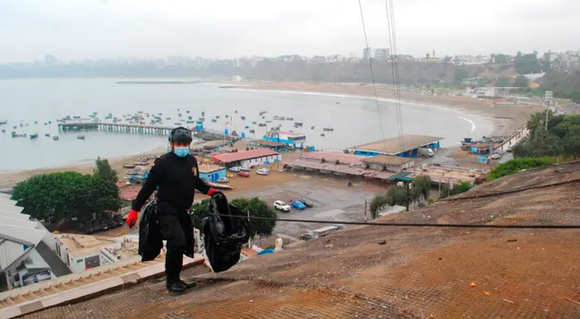 Realizan limpieza y mantenimiento en la Costa Verde. Realizan limpieza y mantenimiento en la Costa Verde.