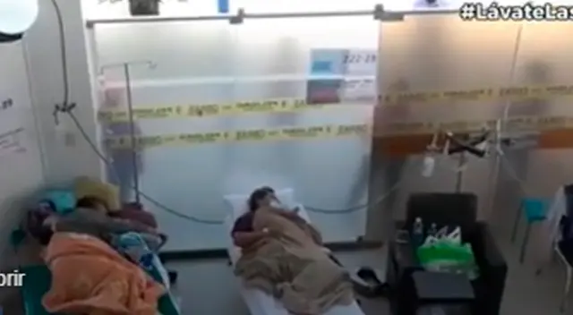 Pacientes con COVID-19 son atendidos en pasadizos y capilla. Pacientes con COVID-19 son atendidos en pasadizos y capilla.