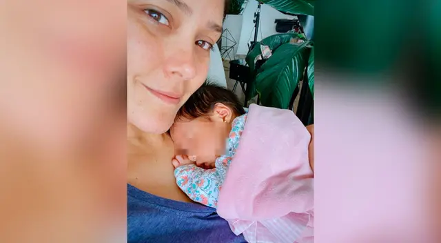 La ex conductora Karen Schwarz vive momentos inolvidables al lado de su segunda hija. La ex conductora Karen Schwarz vive momentos inolvidables al lado de su segunda hija.