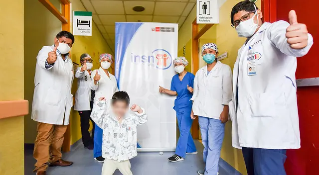 Menor fue dado de alta en medio de aplausos de médicos y enfermeras. Menor fue dado de alta en medio de aplausos de médicos y enfermeras.