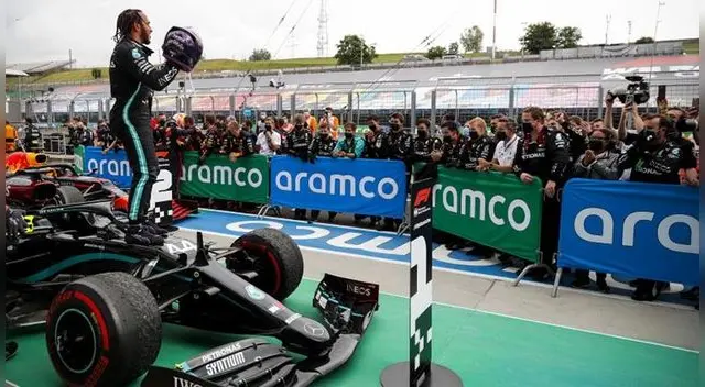 Hamilton le fue bien en el Gran Premio de Hungría. Hamilton le fue bien en el Gran Premio de Hungría.