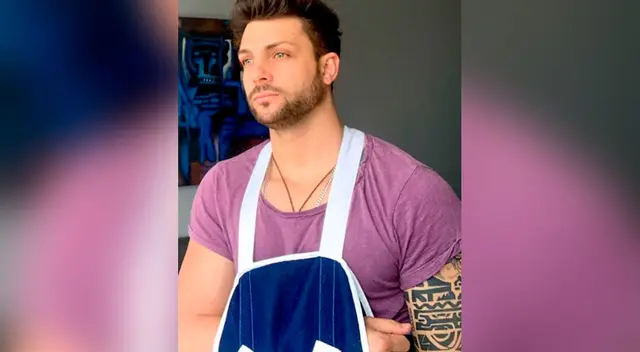 Nicola Porcella y un grupo de amigos se olvidan del coronavirus. Nicola Porcella y un grupo de amigos se olvidan del coronavirus.