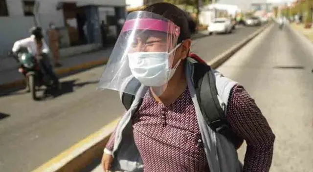 Fallece el esposo de Celia Capira, la mujer que corrió tras Vizcarra en Arequipa.