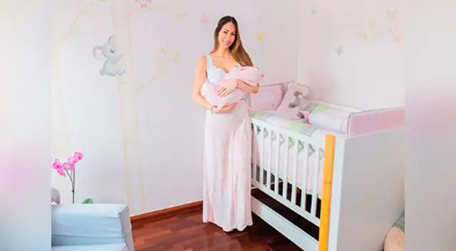 La ex chica reality Melissa Loza se animó a revelar la identidad de su pequeña en Instagram; sin embargo, afirma que le costó tomar la decisión. La ex chica reality Melissa Loza se animó a revelar la identidad de su pequeña en Instagram; sin embargo, afirma que le costó tomar la decisión.