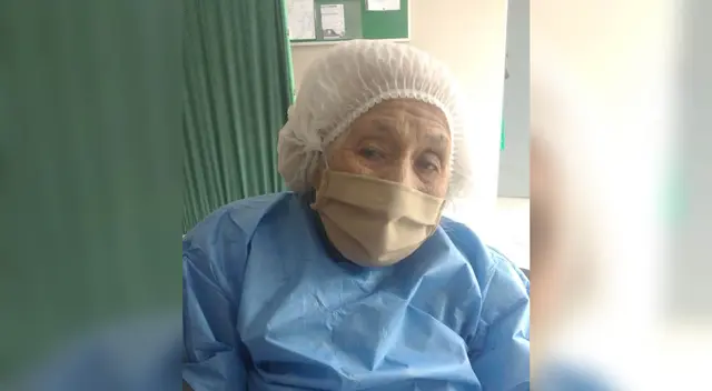 La anciana tiene el 70 % de los pulmones comprometidos.