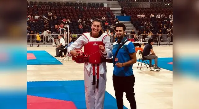 Aleska Burga después de uno de sus combates Aleska Burga después de uno de sus combates