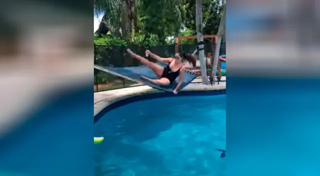 Joven intenta descansar en su hamaca, pero sufre una brutal caída Joven intenta descansar en su hamaca, pero sufre una brutal caída