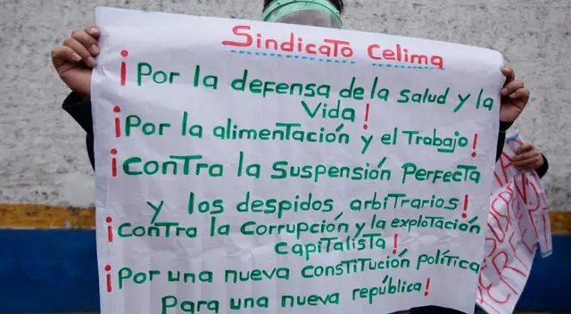 Trabajadores de construcción Civil reclaman sus derechos en la avenida Tacna. Trabajadores de construcción Civil reclaman sus derechos en la avenida Tacna.