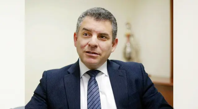 Rafael Vela se pronuncia sobre Ch{avarri y Gálvez.