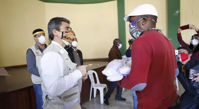 Entregaron más de cinco mil mascarillas entre población de Chincha. Entregaron más de cinco mil mascarillas entre población de Chincha.