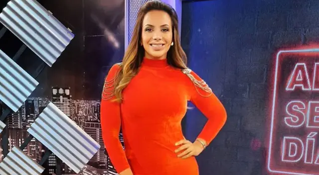 La conductora Mónica Cabrejas se mostró emocionada de que Al sexto día lograra 10 años por la señal de Panamericana Televisión.