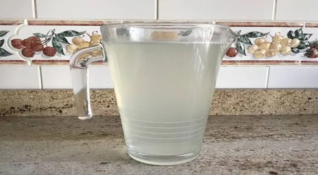 Preparar suero casero es muy fácil. Preparar suero casero es muy fácil.