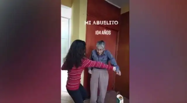 Usuarios de TikTok se quedaron impactados al ver al tierno abuelito, de más de un siglo, bailar un ritmo moderno. Usuarios de TikTok se quedaron impactados al ver al tierno abuelito, de más de un siglo, bailar un ritmo moderno.