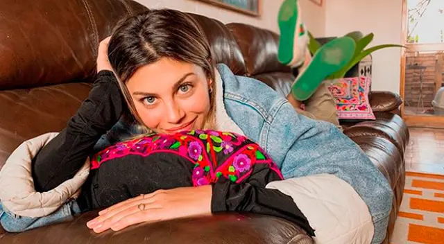 Alondra García Miró orgullosa de ser peruana. Alondra García Miró orgullosa de ser peruana.