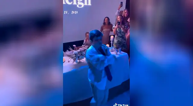 Niño se roba el show en un matrimonio Niño se roba el show en un matrimonio
