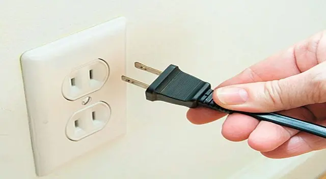 Sé prudente con tus consumos de electricidad. Sé prudente con tus consumos de electricidad.