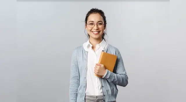 El que un maestro tenga la mente sana y el cuerpo sano va a contagiar a los suyos y sus alumnos lo notarán. El que un maestro tenga la mente sana y el cuerpo sano va a contagiar a los suyos y sus alumnos lo notarán.