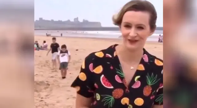 Reportera estaba en vivo cuando un simpático niño se puso a bailar Reportera estaba en vivo cuando un simpático niño se puso a bailar