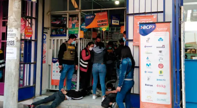 Los agentes frustraron el asalto a una botica donde funciona un agente bancario.