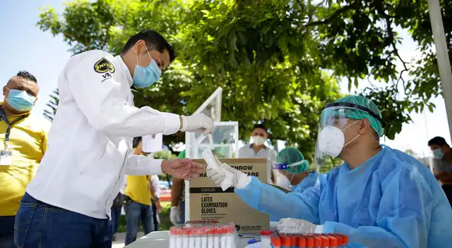 las universidades y los colegios profesionales serán quienes fijen los mecanismos administrativos correspondientes. las universidades y los colegios profesionales serán quienes fijen los mecanismos administrativos correspondientes.