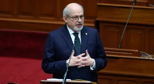 Pedro Cateriano instó la ciudadanía a ser responsables y aplicar las medidas de protección correspondientes para evitar la COVID-19. Pedro Cateriano instó la ciudadanía a ser responsables y aplicar las medidas de protección correspondientes para evitar la COVID-19.