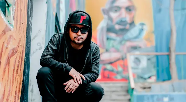 Músico nacional revoluciona hip hop con innovadora mezcla.