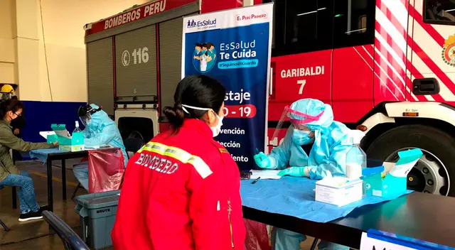 Se les realizó prueba rapida de Covid-19 a más de 200 hombres de rojo. Se les realizó prueba rapida de Covid-19 a más de 200 hombres de rojo.