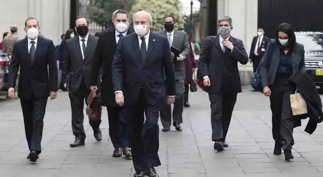 Pedro Cateriano envió mensaje al presidente Martín Vizcarra tras negación de confianza.