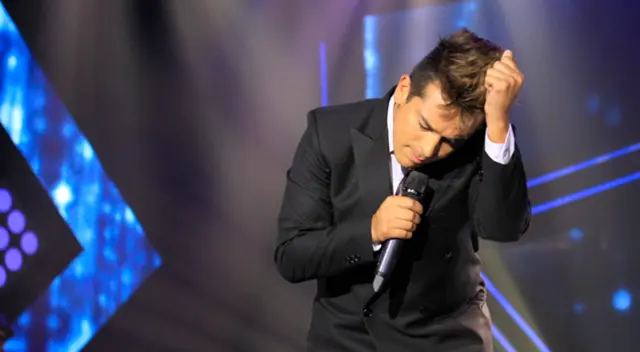 Ricardo Morán se dirigió a sus seguidores para pedir apoyo y así lograr ayudar a Ricky Santos, imitador de Luis Miguel, quien acaba de convertirse en padre. Ricardo Morán se dirigió a sus seguidores para pedir apoyo y así lograr ayudar a Ricky Santos, imitador de Luis Miguel, quien acaba de convertirse en padre.