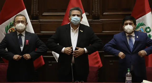 El presidente del Congreso culpó al mandatario Martín Vizcarra de la crisis en el gabinete ministerial.