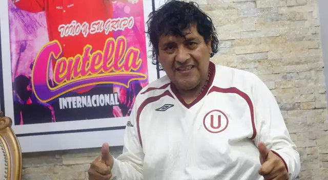 Toño Centella demuestra su hinchaje por Universitario de Deportes | Foto: Carlos Contreras/GLR