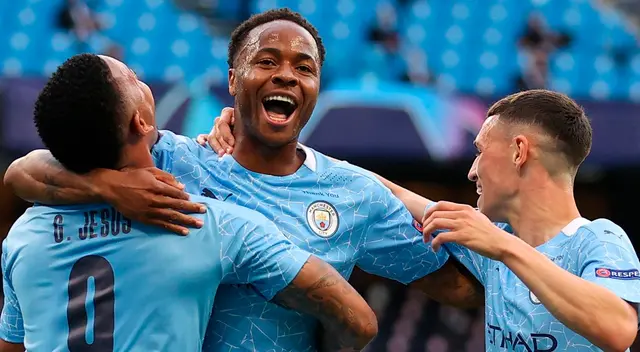 Dos errores de Varane le dieron los dos goles al City.