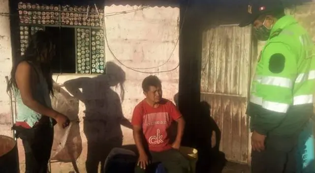 Obrero intenta quemar viva a su conviviente porque quería salir a trabajar. Obrero intenta quemar viva a su conviviente porque quería salir a trabajar.