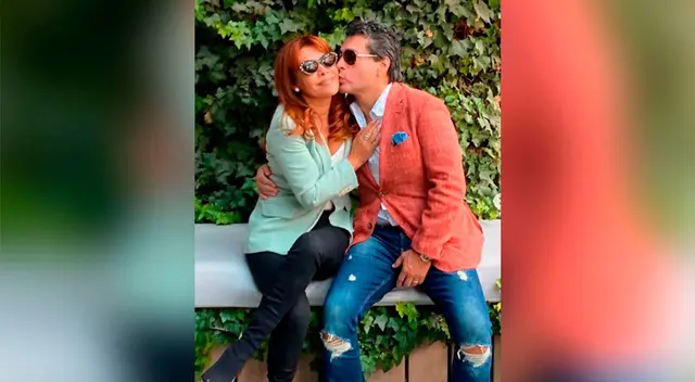 Magaly Medina súper enamorada. Magaly Medina súper enamorada.