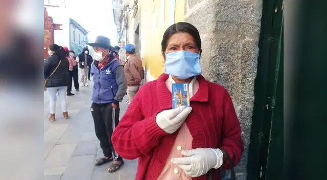 Bono de 760: De acuerdo a unos criterios definidos previamente, se elige a un integrante del hogar mayor de edad que será la única persona autorizada para realizar el cobro.